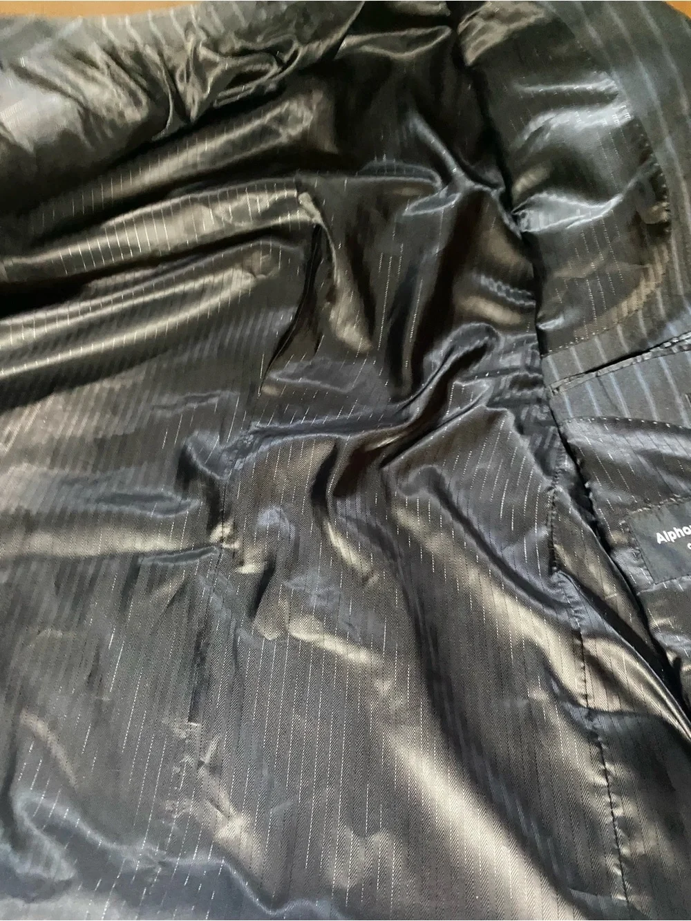 Classic Black Pinstripe Single-Breasted Suit Jacket